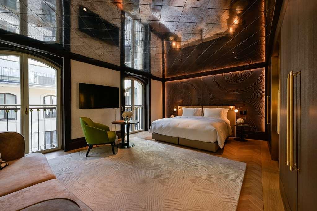 Almanac Palais Vienna 호텔 객실 사진 A suite at the hotel