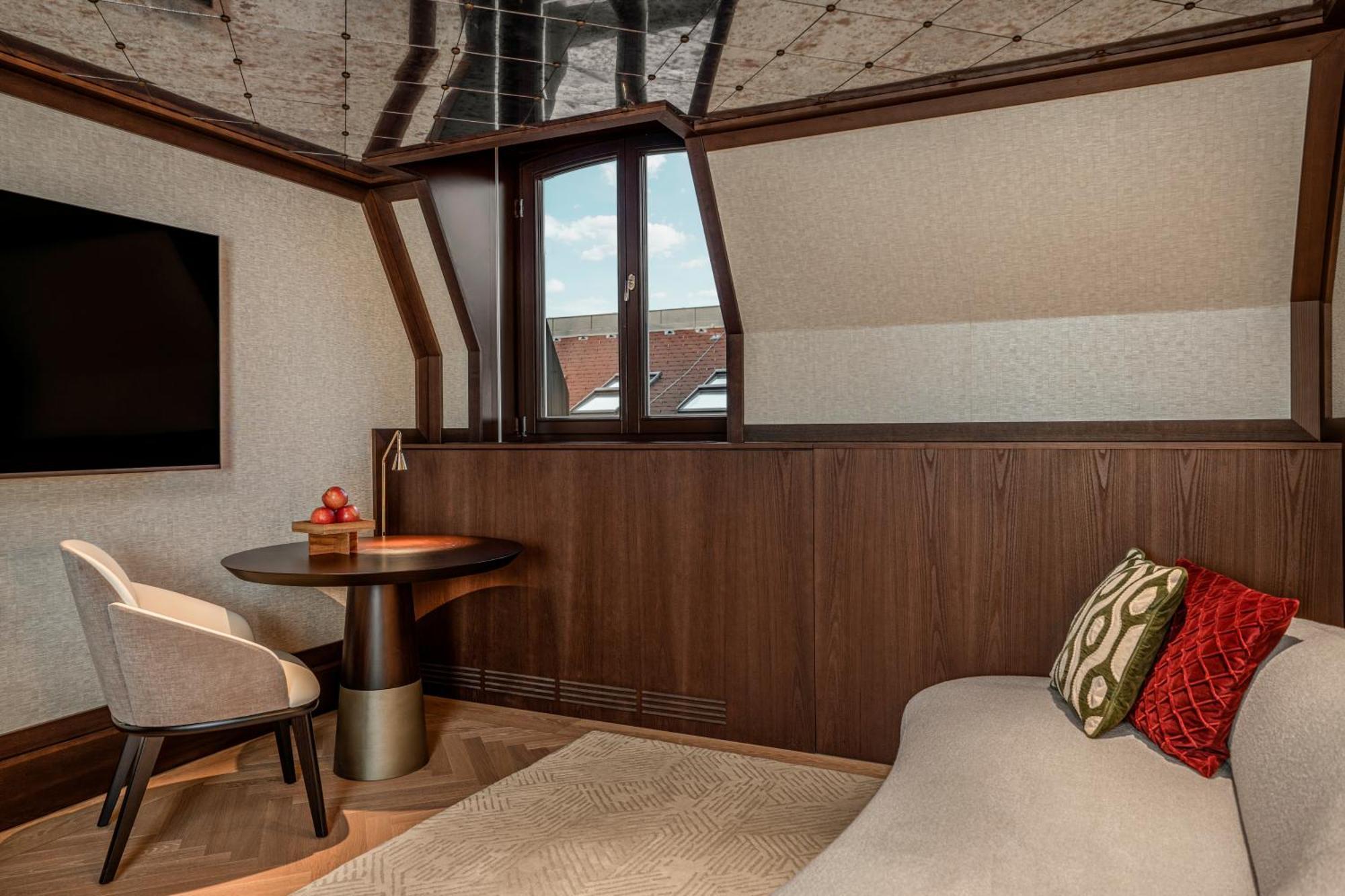 Almanac Palais Vienna 호텔 외부 사진 A suite at the hotel