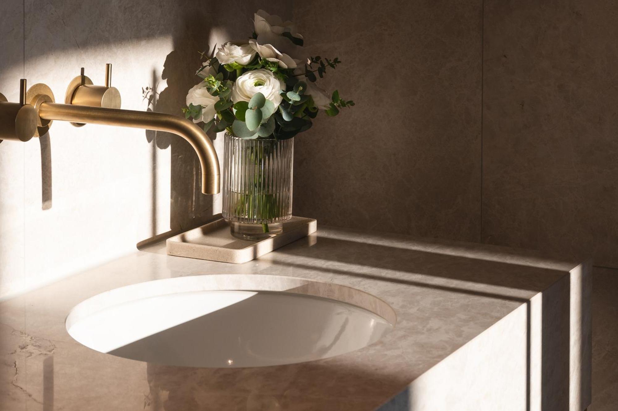 Almanac Palais Vienna 호텔 외부 사진 A 3D rendering of a bathroom